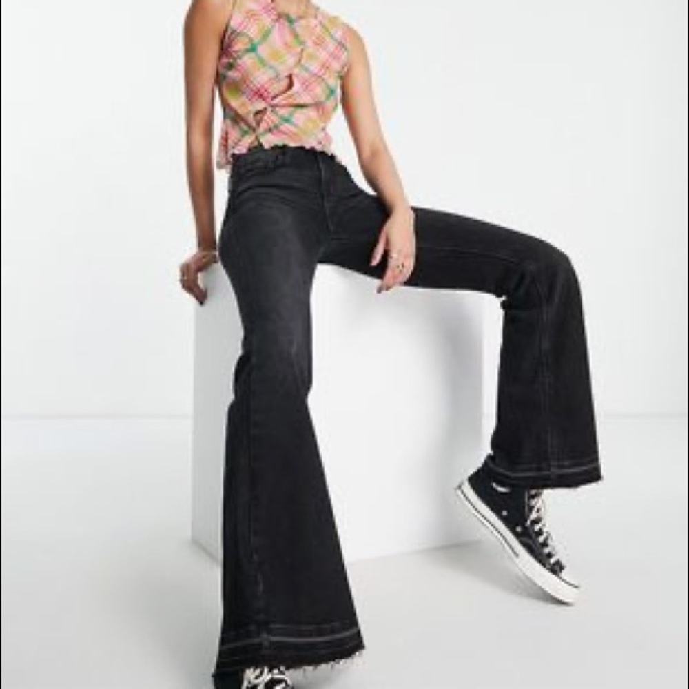 NWT Free People ‘We The Free’ Black Denim Raw Edge Long Jeans